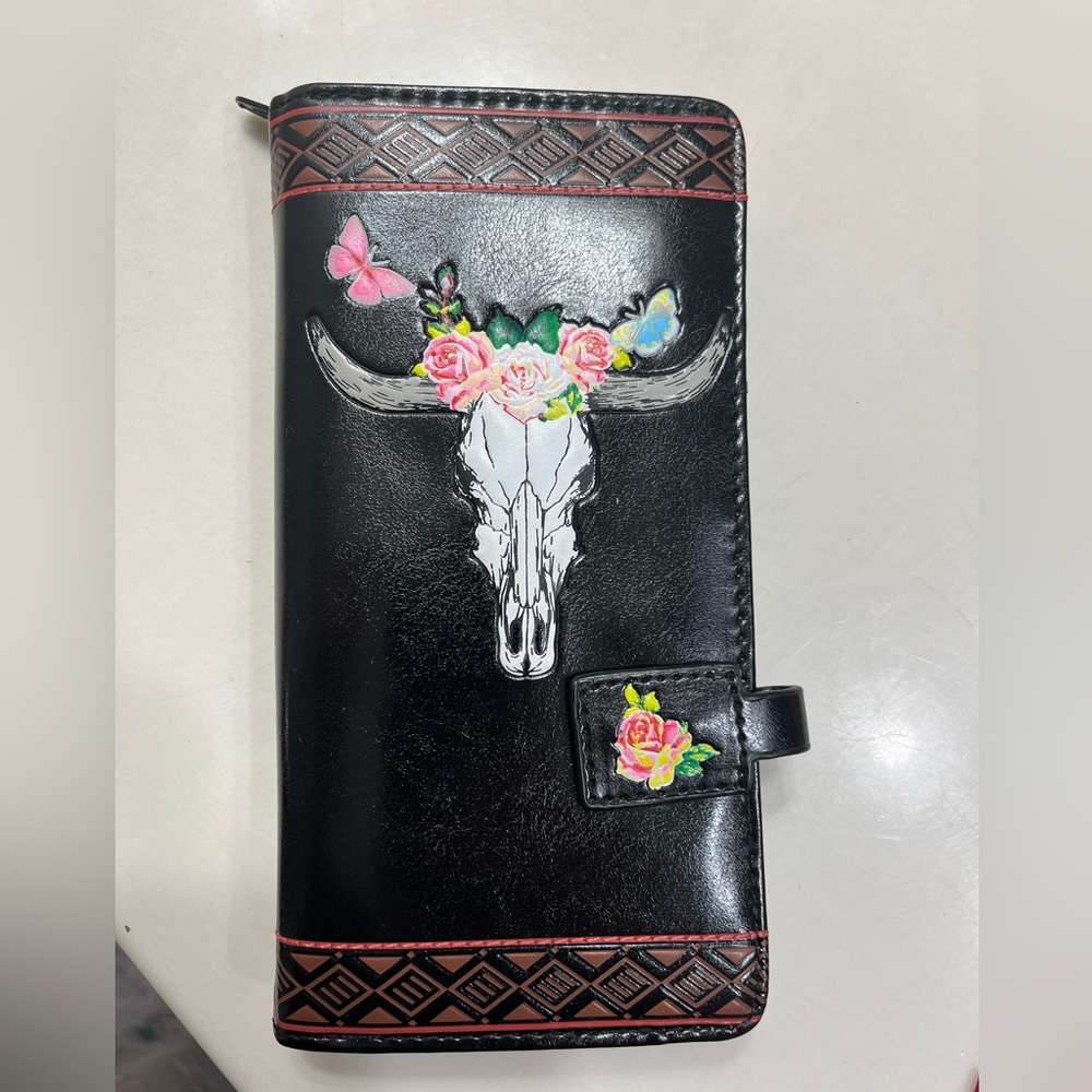 Shag wear wallet. Super cute, only used a handful of times!